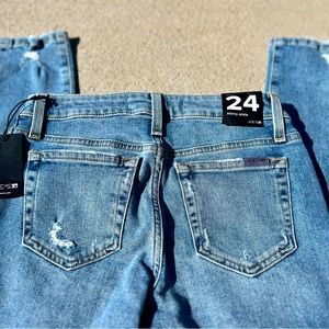 Joes Jeans - Skinny Ankle - Size 24